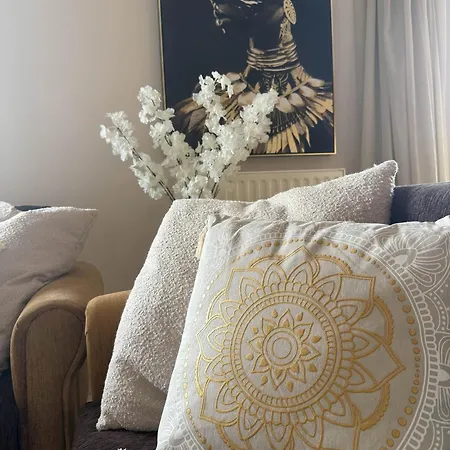 דירה Ntarmos ספארטי