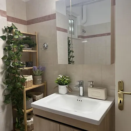 Apartmán Ntarmos Sparta
